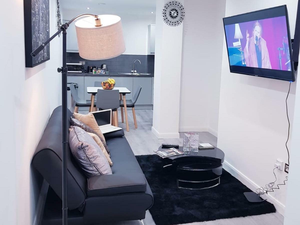 Z Home Apartments Leicester Exterior foto