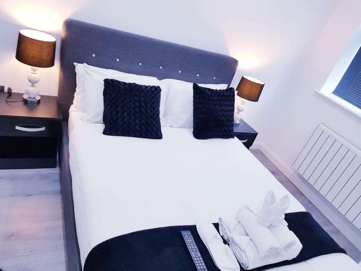 Z Home Apartments Leicester Exterior foto